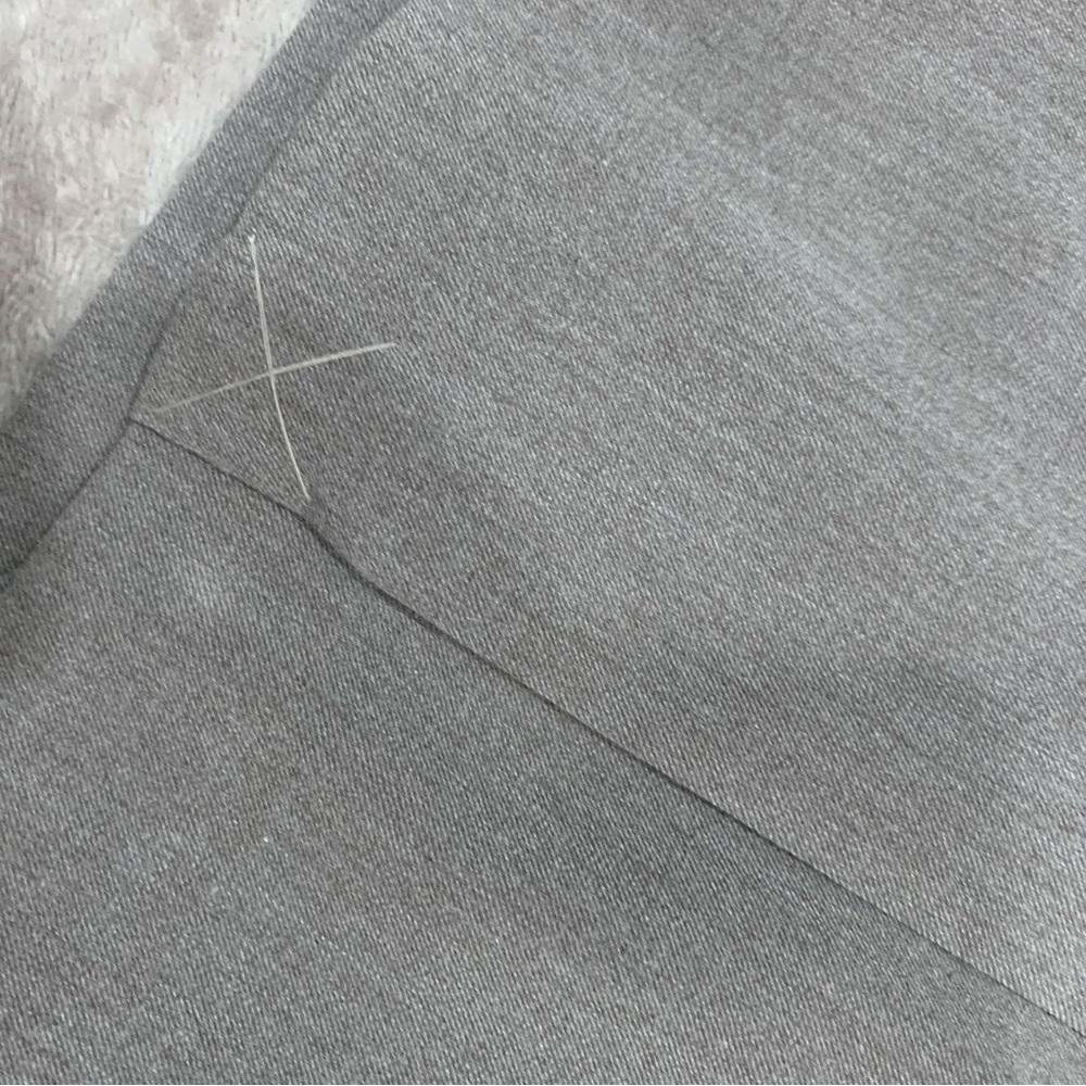 Alia Classic Pencil Skirt - Picture 6 of 6
